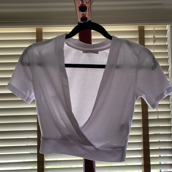 🌟 Zara trafaluc white crop top - Picture 3 of 6